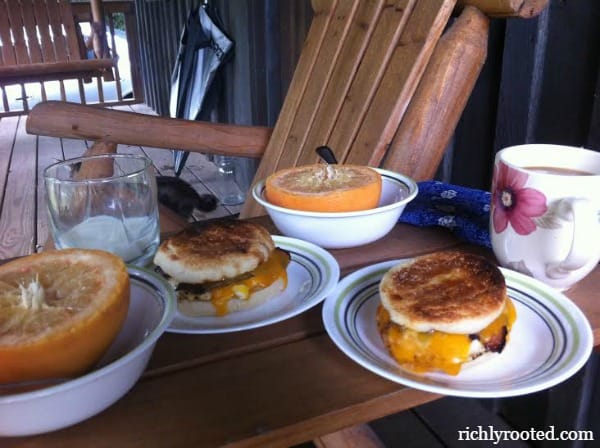 Homemade Breakfast Sandwiches - RichlyRooted.com