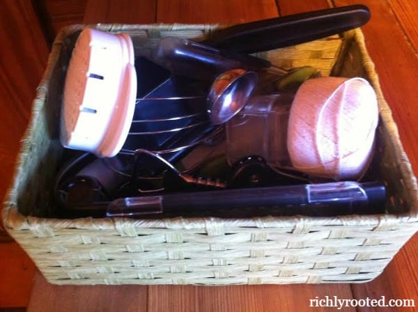 basket for kitchen gadgets