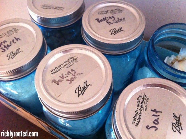 organizing-the-pantry-with-jars
