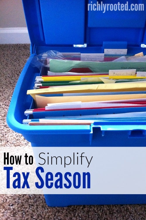 Tax season does NOT have to be stressful! Here are 3 keys to simplify your taxes this year. #TaxTips #eFiling