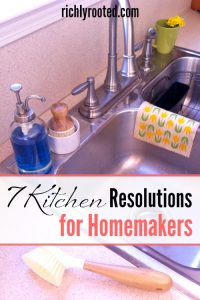 Set kitchen resolutions for the year ahead to help you be intentional in this area of your home! These are my kitchen resolutions for 2019 (and beyond). It's my hope that these goals will become habits in the kitchen that are simply second nature to me. #IntentionalHomemaking #HomemakingHabits #Resolutions #KitchenTips