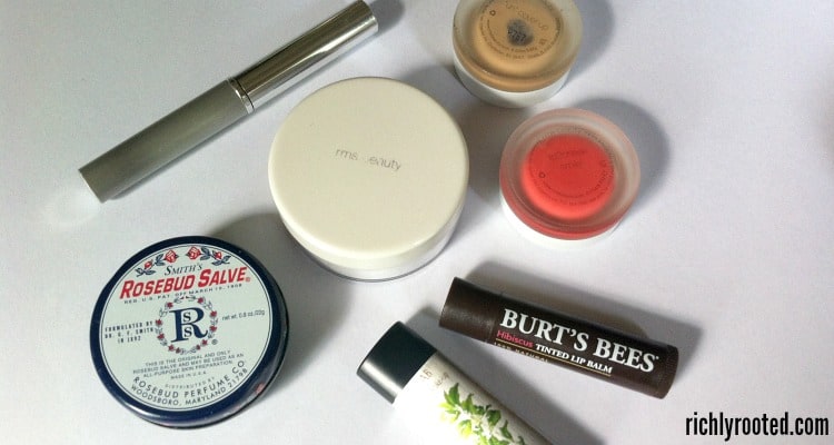My minimalist makeup routine includes 7 "holy grail" makeup products I'll never be without!